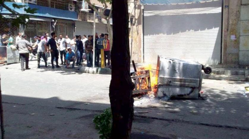 İran’da ‘çarşı’ karıştı