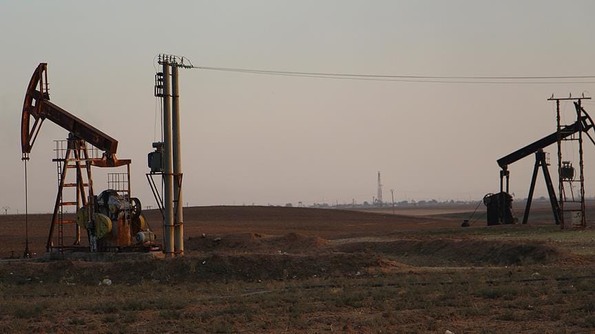 Esed rejimi ve YPG/PKK petrol takasında anlaştı