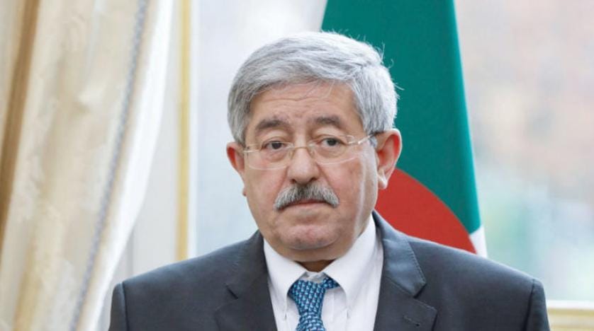 Uyahya: Halk, Buteflika’nın görevini sürdüreceğini umuyor!