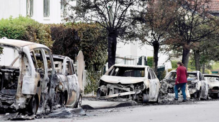 Fransa’da şiddet eylemleri sürüyor