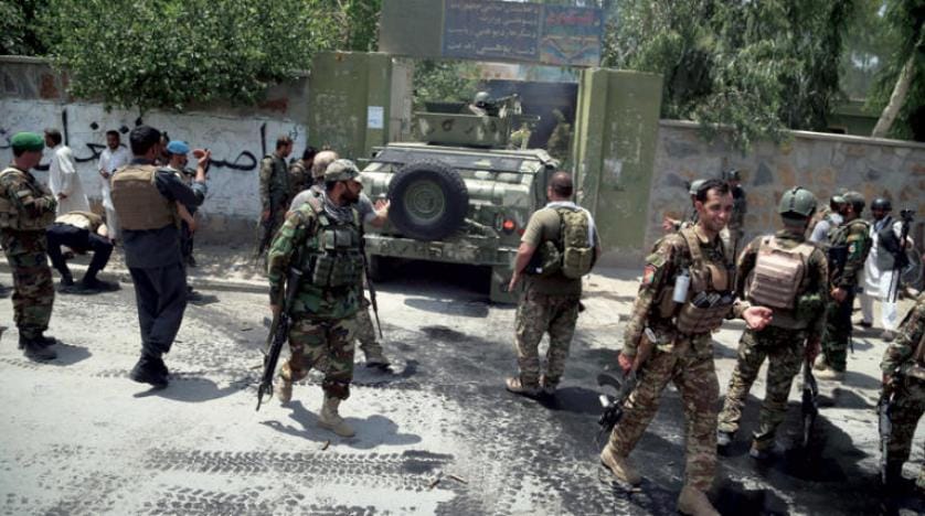 Afganistan’da bakanlık binasına saldırı: 11 memur öldü