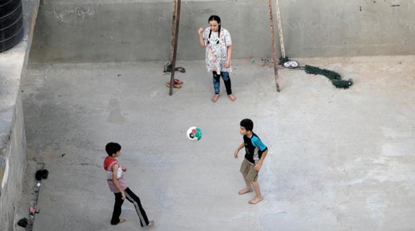 UNRWA çalışanları, kesintileri ve eğitim aksaklıklarını protesto ediyor