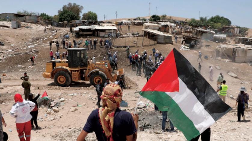 İsrail, Han el-Ahmar’daki halk ve aktivistlere saldırdı
