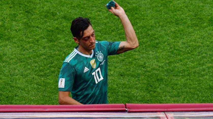 Mesut Özil, Almanya Milli Takımı’nı bıraktı