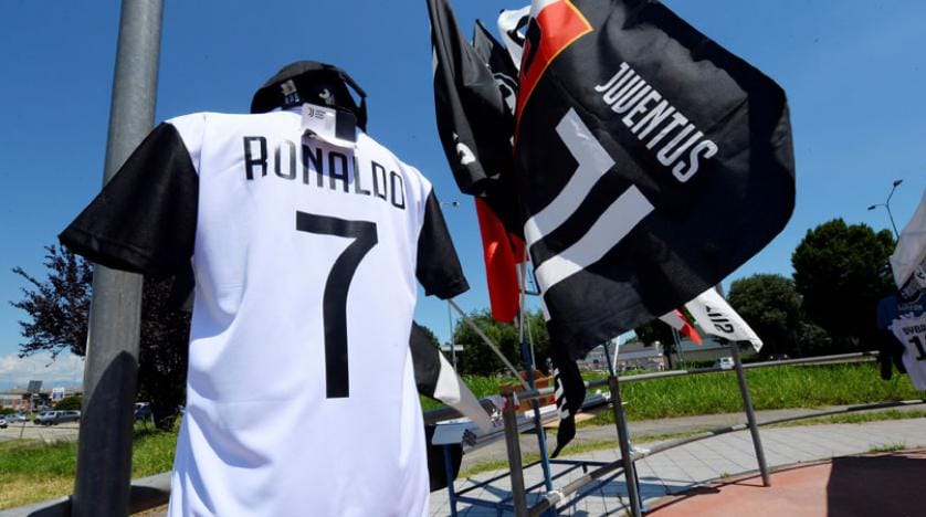 Real Madrid, Cristiano Ronaldo’nun Juventus’a transferini resmen açıkladı