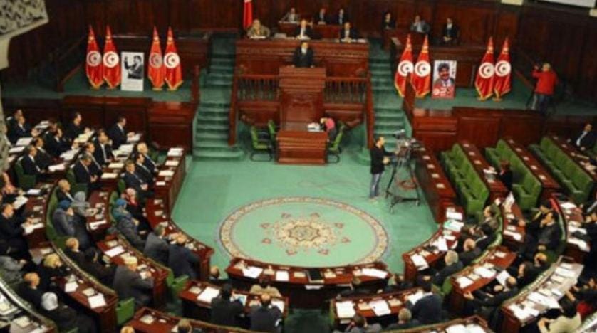 Tunus’ta Başbakan ve İçişleri Bakanı’na destek artıyor