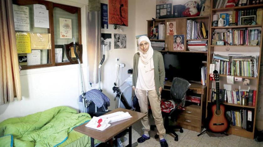 İsrail mahkemesinden Filistinli kadın şaire hapis cezası