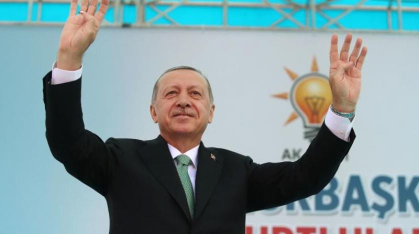 Erdoğan, liranın eriyişi karşısında Türk halkına güveniyor
