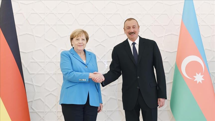 Azerbaycan Cumhurbaşkanı Aliyev: Ermeni ordusu, işgal altındaki topraklardan derhal çıkartılmalı