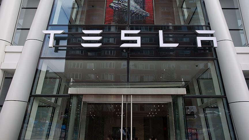 Tesla ‘borsadan çekilme’ için komisyon kurdu