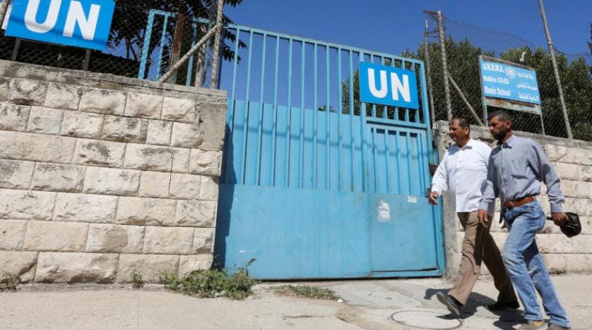 UNRWA, mali krize rağmen okullarını açıyor