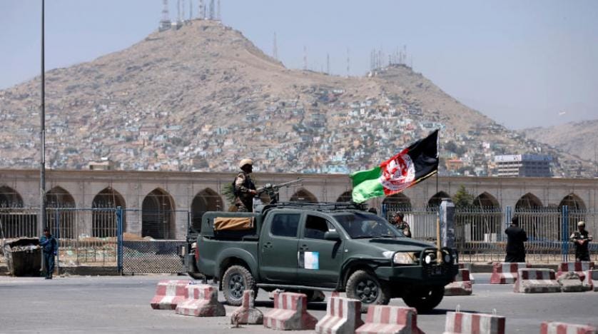 Afganistan’da Cumhurbaşkanlığı Sarayı yakınlarına roketli saldırı