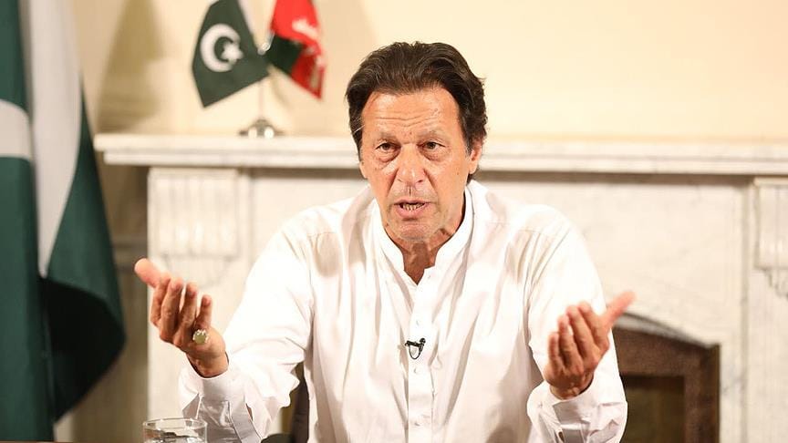 Pakistan’da İmran Han’ın başbakanlığı tehlikeye girdi