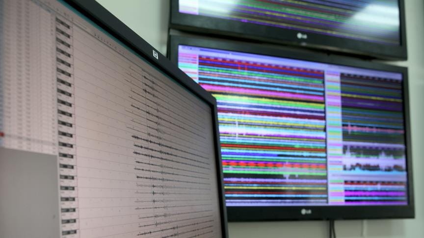 Yunanistan’da deprem