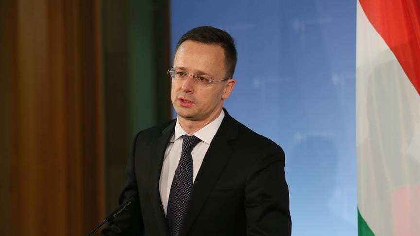 Macaristan’dan Fransa’ya tepki