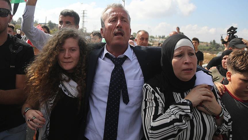 İsrail’den Filistinli cesur kız Temimi ve ailesine yurt dışı yasağı