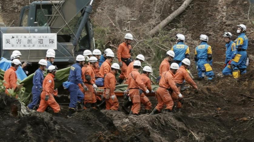 Kuzey Japonya’da depreminde 30 kişi öldü