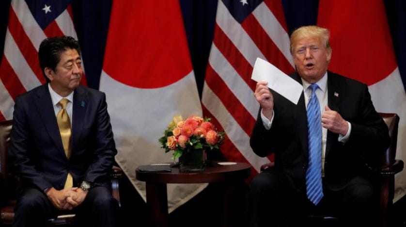 Trump Kim’i ‘aşkla’ övdü