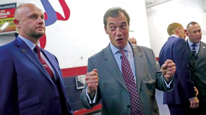 AB ve İngiltere arasında Brexit tartışmaları alevlendi: İhanet etti