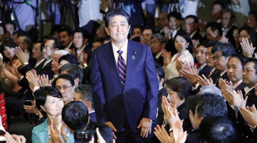 Japonya’da Başbakan Abe yeniden partisinin başkanlığına seçildi