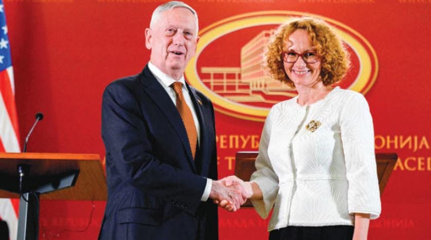 Rusya’nın referandumdaki etkisini azaltmayı uman ABD Savunma Bakanı Makedonya’da