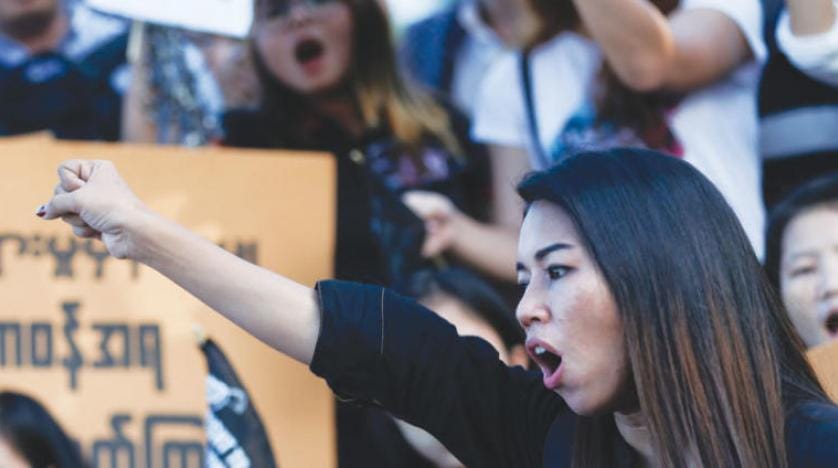 Myanmar’da tutuklu gazetecilere destek gösterisi