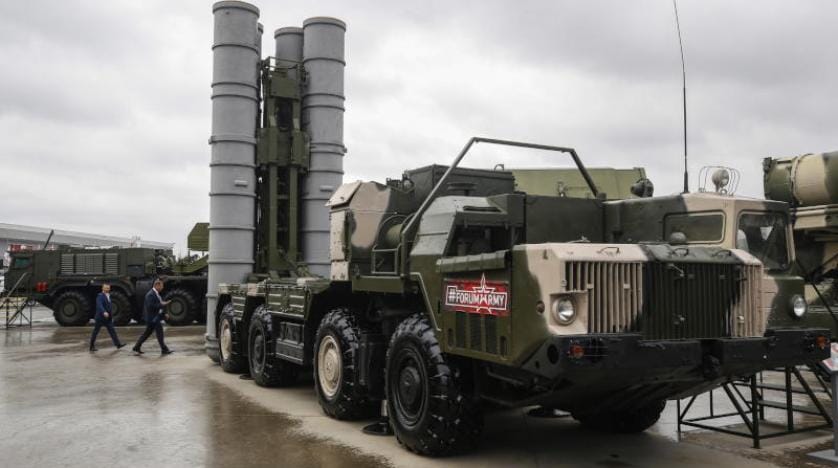 Rusya, Suriye’ye S-300 teslimatına başladı
