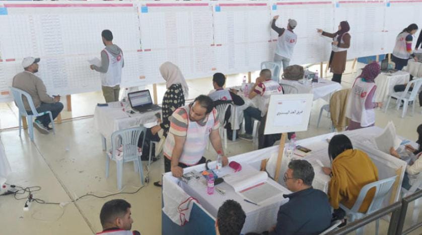 Tunus’ta 2019 seçimlerinin ertelenmesinden kim karlı çıkacak?