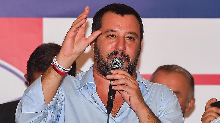 İtalya’nın AB Komisyonu Başkanı Juncker’e tepkisi sürüyor