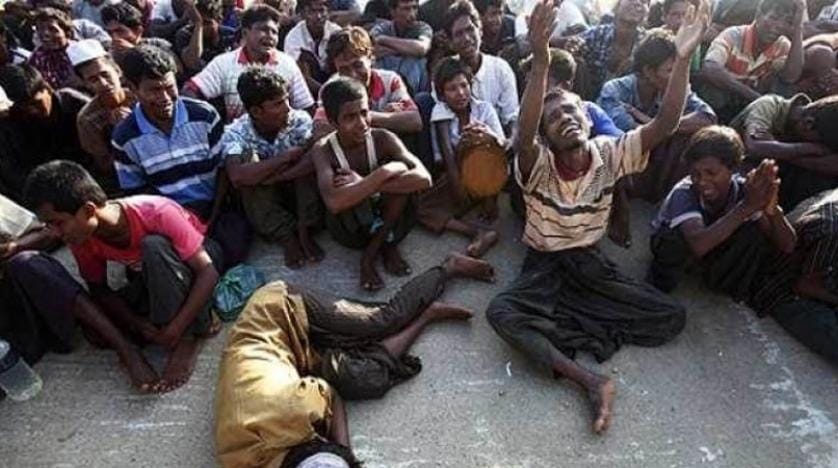 Myanmar’da soykırım devam ediyor