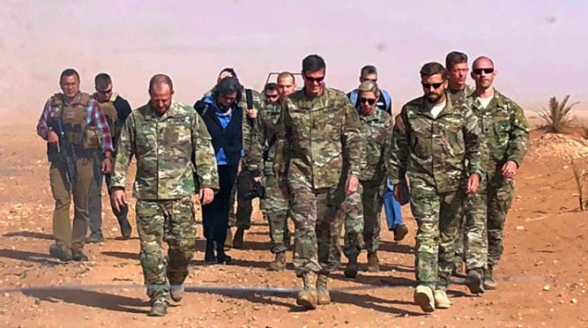 CENTCOM Komutanı, Tenef Üssü’nü ziyaret etti
