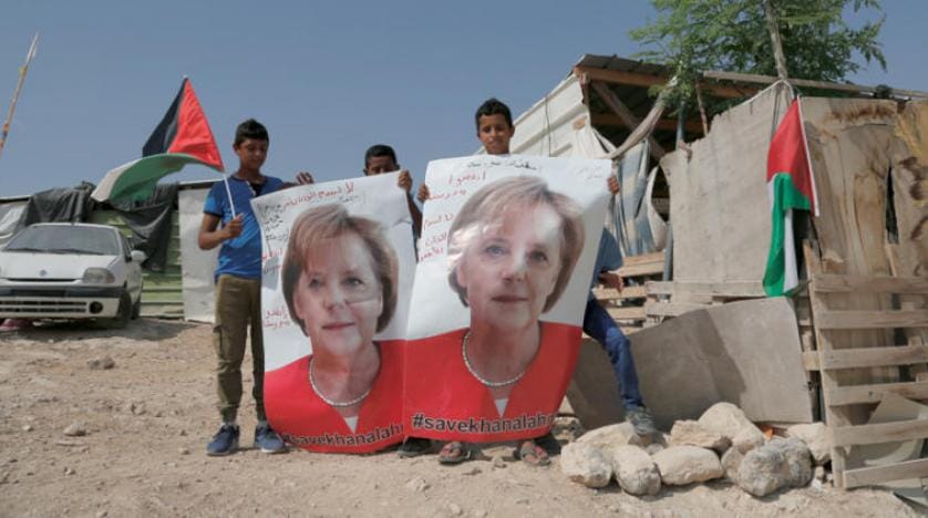 Netanyahu’dan Merkel’e Han el Ahmar sözü