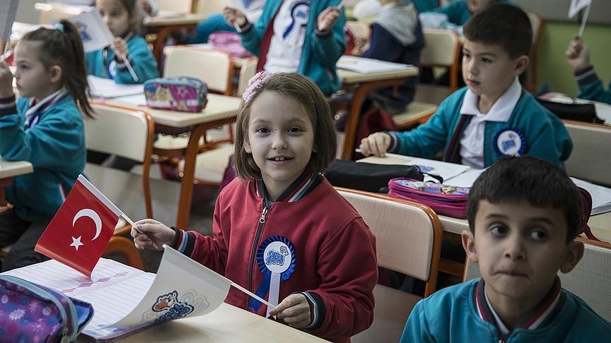 ‘İlkokullarda okul yemeği programına başlanacak’