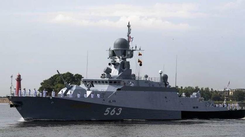 İki Rus savaş gemisi Akdeniz’den ayrıldı