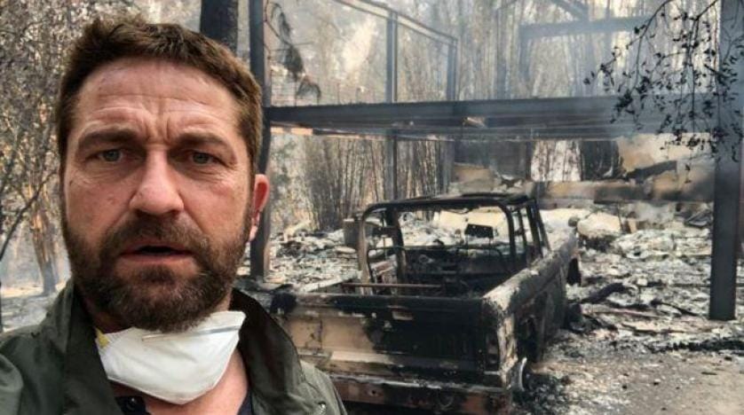 Kaliforniya’daki yangın ünlülerin evlerini kül etti