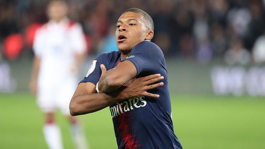 Mbappe PSG’yi sırtlıyor