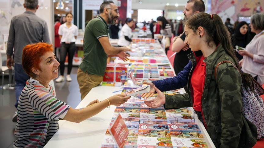 Çocuk kitabı yazarları ’37. Uluslararası İstanbul Kitap Fuarı’nda