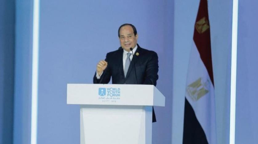 Sisi, bölgede silahlı milislerin rol oynadığını reddetti