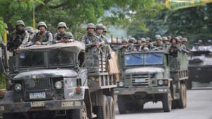 Rodrigo Duterte radikallerle mücadele için 20 bin asker takviyesi istiyor