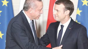 Ankara ile Paris, stratejik ilişkilerini ve güvenlik işbirliğini güçlendirmekte kararlı