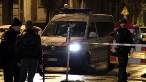 Belçika’da patlama meydana gelen bina yıkıldı