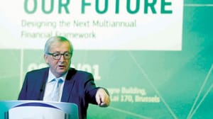 Brexit Bakanı David Davis’ten Brüksel’e sert eleştiri