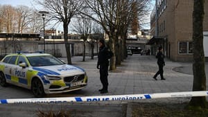 İsveç’te metroda patlama