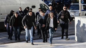 Yunan Bakandan darbeci askerlere ilişkin açıklama