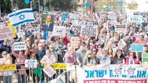 Binlerce İsrailliden Netanyahu’ya ‘istifa’ çağrısı!