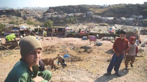 İki zor seçenek arasında Afgan mülteciler