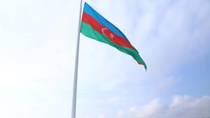 Azerbaycan’da cumhurbaşkanı seçimi erkene alındı