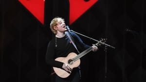 Ed Sheeran 2017’de albüm satış rekoru kırdı
