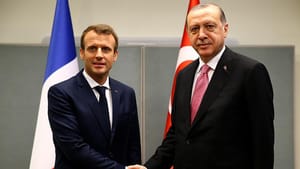 Erdoğan ile Macron Suriye’yi görüştü