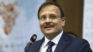 Başbakan Yardımcısı Çavuşoğlu Somali’de